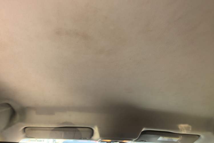 Used JMC Yusheng S330 2016 1.5L GTDi Manual Two-Wheel Drive Value Edition Headliner