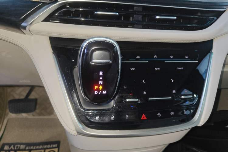 Used Buick GL8 2021 Avenir Aivia 7-Seater Luxury Edition