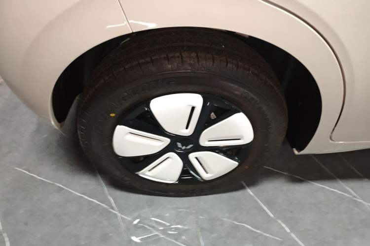 Used Wuling Hongguang MINIEV 2025 Four-Door Version Advanced Edition