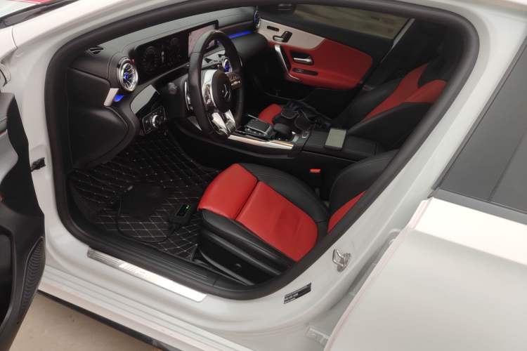 Used Mercedes-Benz A AMG 2022 AMG A 35 4MATIC
