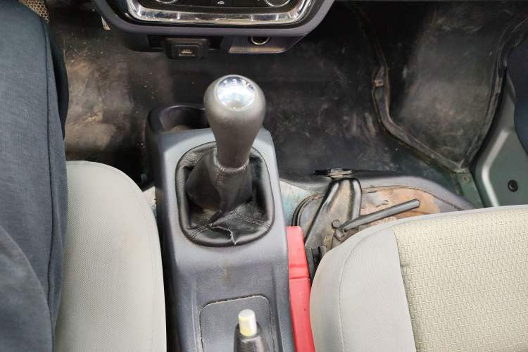 Used Jinbei Hiace X30 2019 1.5L Standard Version China VI SWC15M
