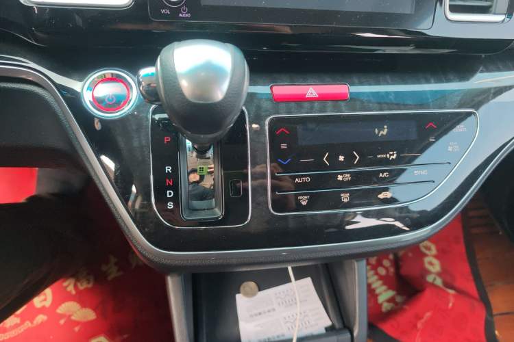 Used Honda Elysion 2019 2.0L Hybrid Luxury Edition