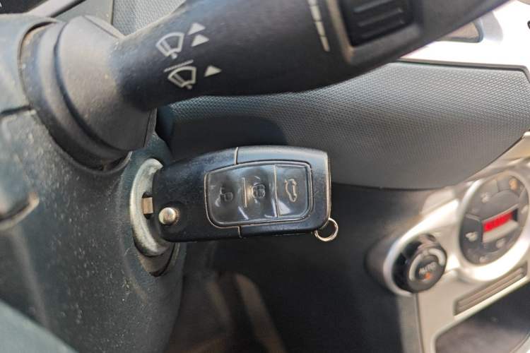 Used Ford Fiesta 2010 Hatchback 1.5L Automatic Limited Edition "Guangmang"