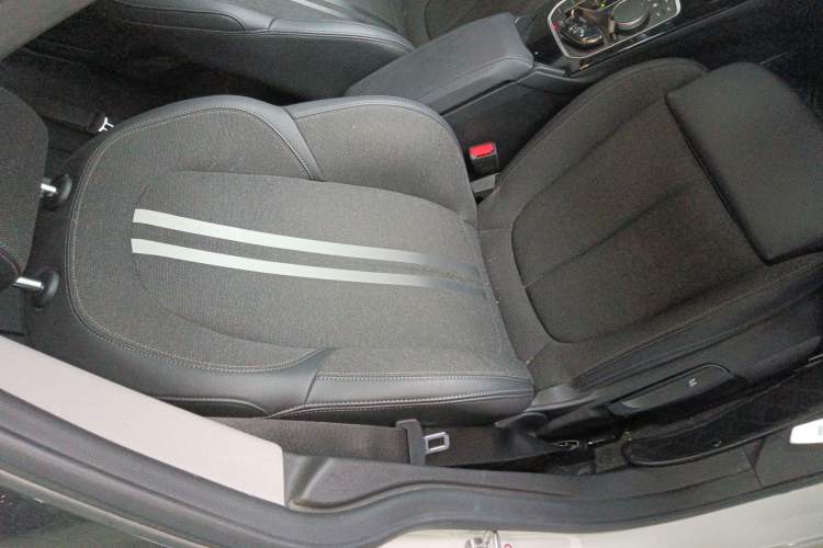 Used BMW 2 Series 2023 225i Four-Door Coupe M Sport Package