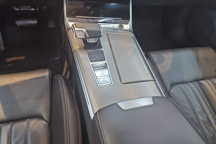 Used Audi A6L 2023 Revised 40 TFSI Luxury Prestige Edition