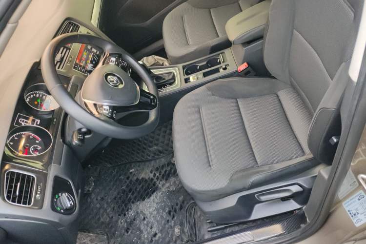 Used Volkswagen Golf 2019 280TSI DSG Comfort Version China VI Standard