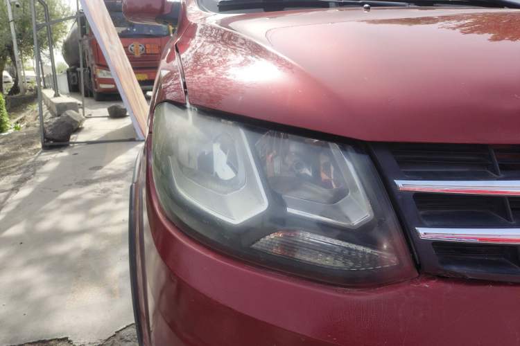 Used Dongfeng Fengon 360 2015 1.5L Manual Comfort 7-Seater China IV Standard