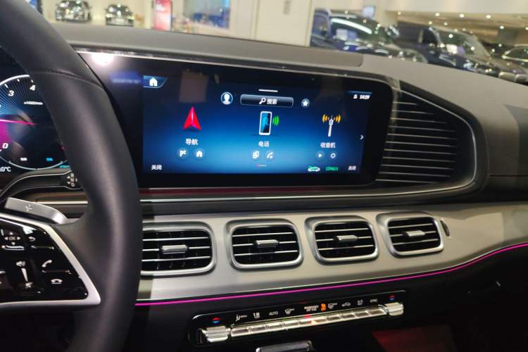 Used Mercedes-Benz GLE Coupe 2024 GLE 350 4MATIC Coupe SUV Fashion Model
