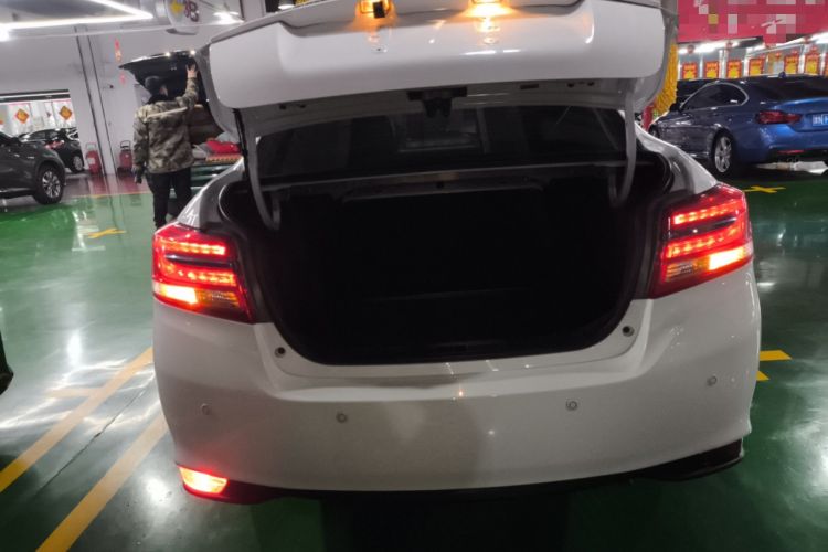 Used Toyota YARiS L  Zhi Xiang 2017 1.5E CVT Dynamic Edition
