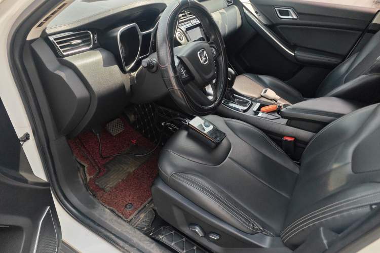 Used JMC Yusheng S330 2016 1.5L GTDi Automatic Two-Wheel Drive Prestige Edition Driver Seat