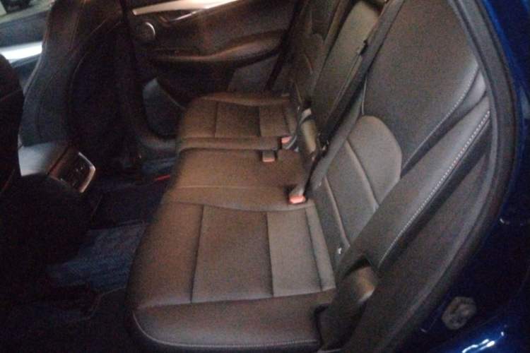 Used Infiniti QX50 2020 2.0T Two-Wheel Drive Fashion Edition Left Rear Seat