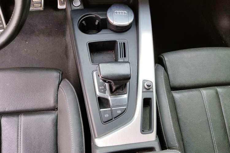 Used Audi A4L 2020 40 TFSI Fashion Dynamic Model