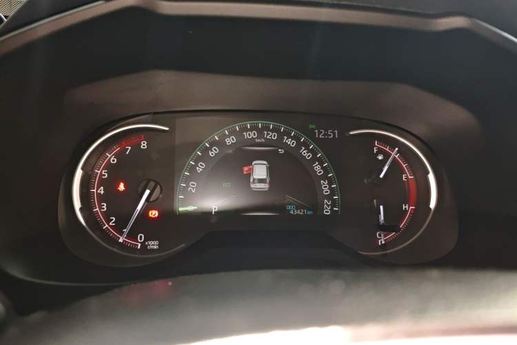 Used Toyota RAV4 2021 2.0L CVT Two-Wheel Drive Fashion Edition Instrument Cluster