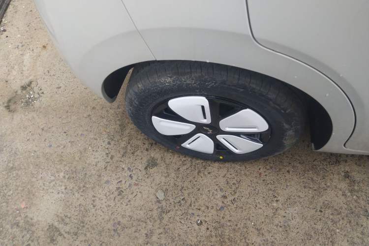 Used Wuling Hongguang MINIEV 2025 Four-Door Version Advanced Edition
