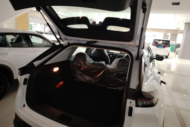 Used Dongfeng Aeolus SKY EV01 2025 530 km AIR Elite Edition
