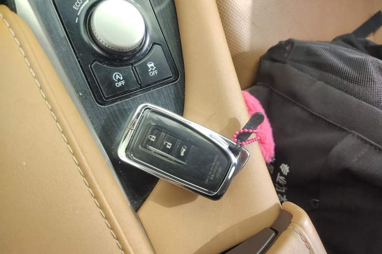 Used Lexus RX 2016 300 Two-Wheel Drive Comfort Edition China V Standard
