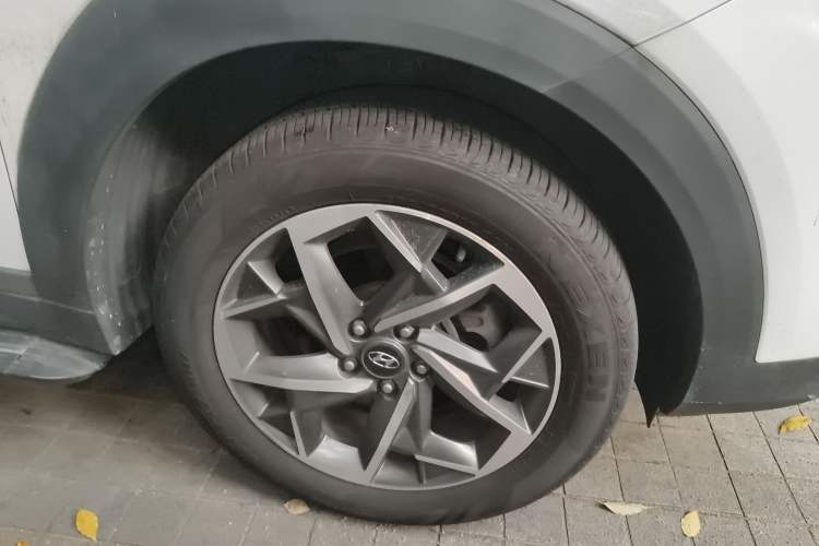 Used Hyundai Tucson 2020 280TGDi Two-Wheel-Drive GLS Fashion Edition China VI Standard Right Front Wheel Hub