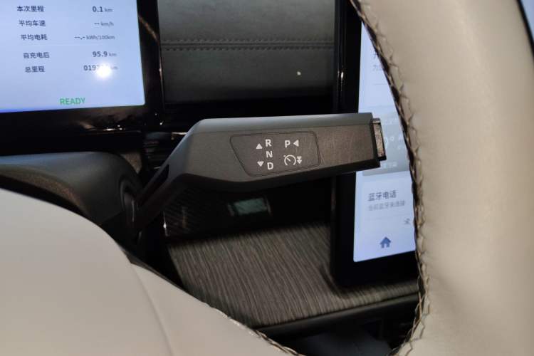 Used Dongfeng eπ eπ007 2024 530 Pro Version Gear Lever