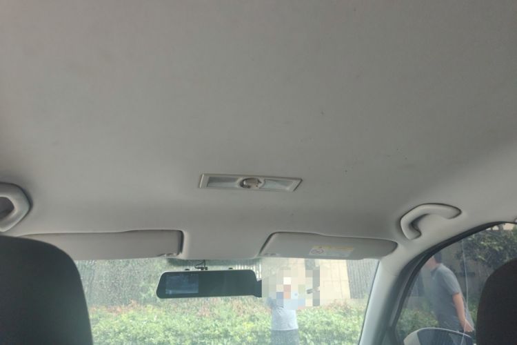 Used Volkswagen Lavida 2013 1.6L Manual Fashion Edition
