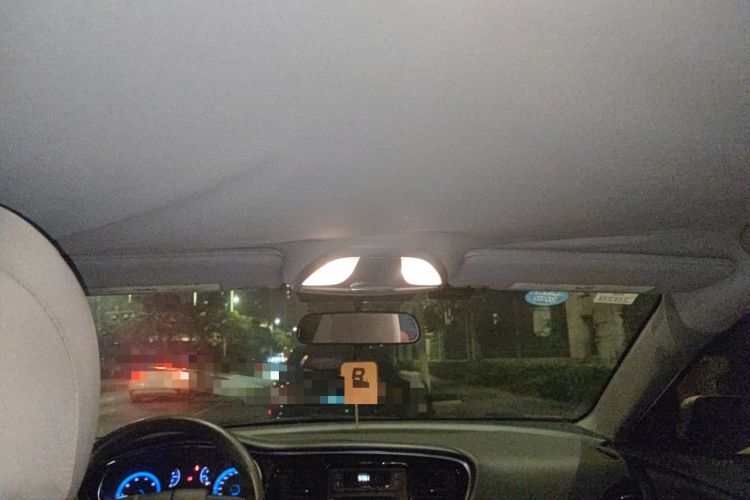 Used Fiat Viaggio 2015 1.4T Automatic Enjoyment Edition Headliner