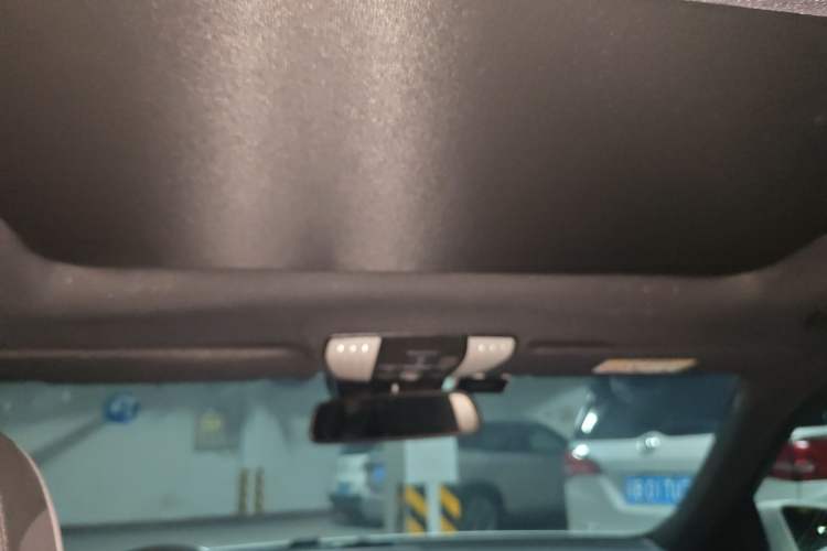 Used Mercedes-Benz E-Class 2015 Revised E 260 L Sporty and Stylish Edition