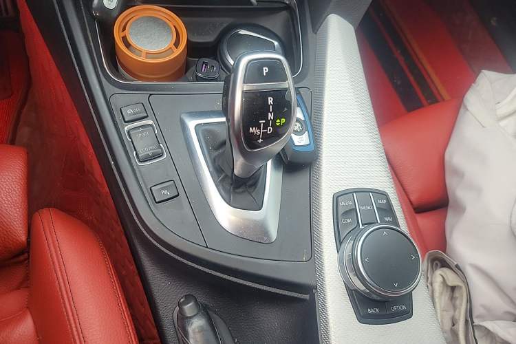 Used BMW 3 Series GT 2017 330i xDrive M Sport
