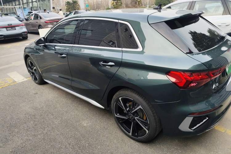 Used Audi A3 2024 Sportback 35 TFSI Fashionable Sports Model
