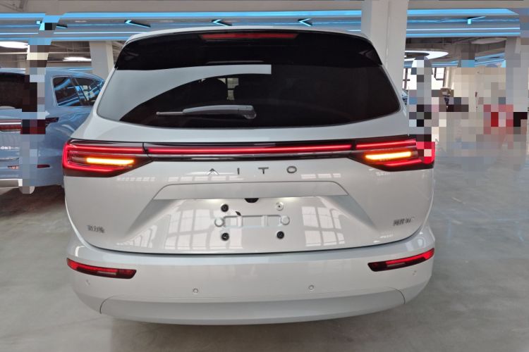 Used Hima AITO M7 2024 1.5T Rear-Drive Plus Version 5 Seats
