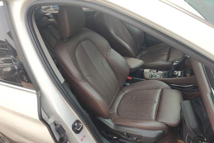 Used BMW X1 2018 xDrive20Li Luxury Edition
