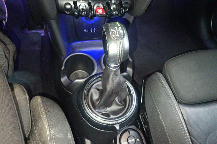 Used MINI 2016 1.5T COOPER Five-Door Edition