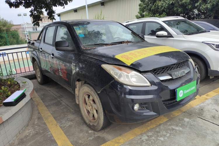 Used JMC Yuhu 7 2016 2.4L Two-Wheel Drive Ultra-Luxury 4G69
