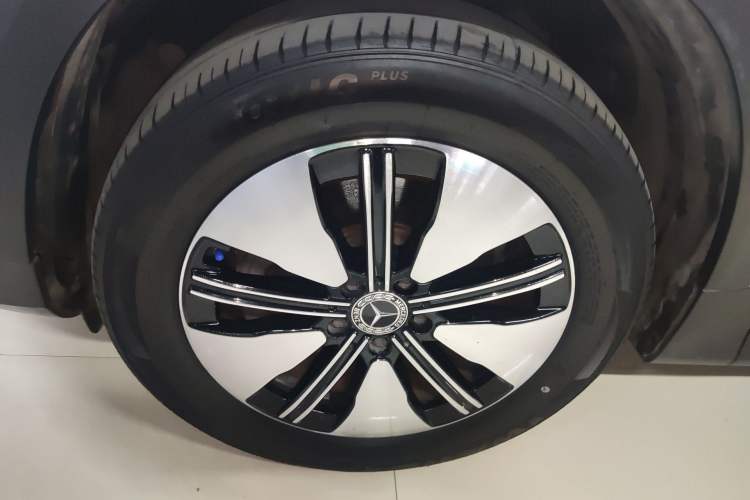 Used Mercedes-Benz EQB 2022 EQB 260 Exterior 2