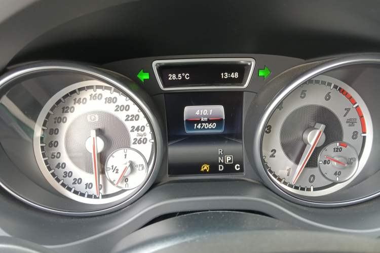 Used Mercedes-Benz GLA 2016 GLA 200 Fashion Model Instrument Cluster