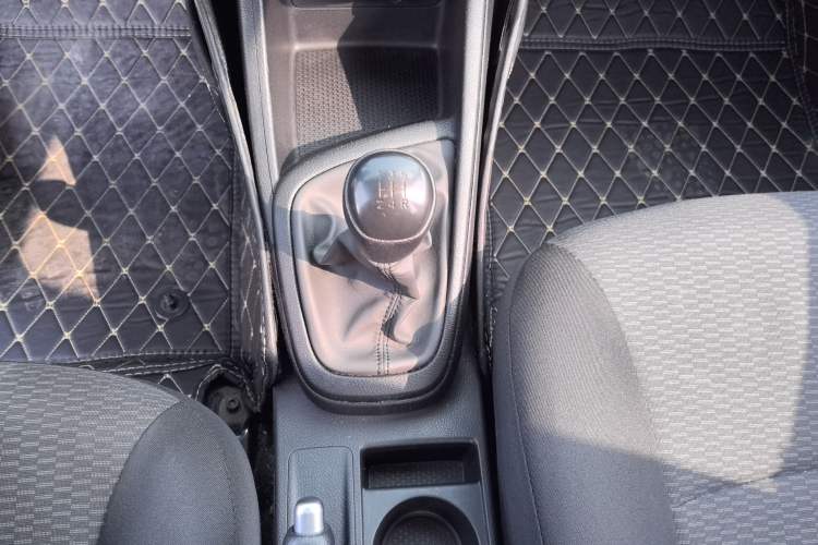 Used Hyundai Verna (older generation) 2017 1.4L Manual Refreshed Version China VI Standard
