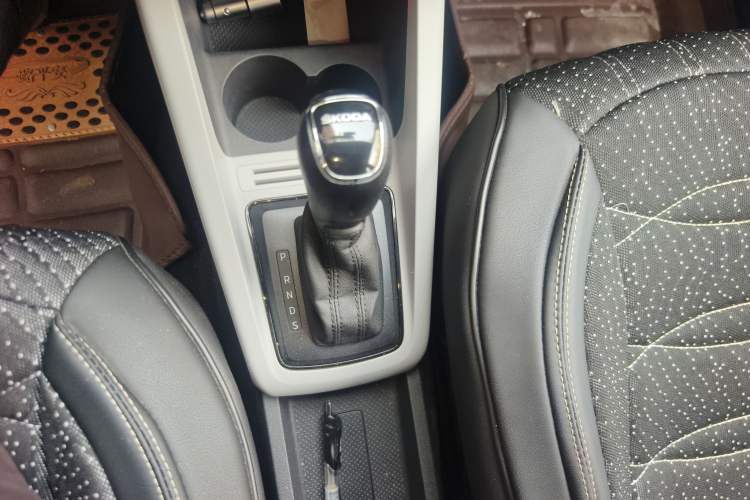 Used Skoda Fabia 2017 1.4L Automatic Car Enjoy Edition
