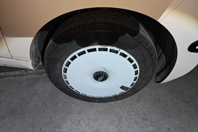 Used Chery New Energy QQ Ice Cream 2024 170km Sundae Exterior 1