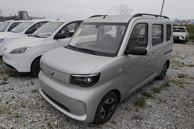 Used Wuling Zhiguang New Energy 2025 Comfort Model