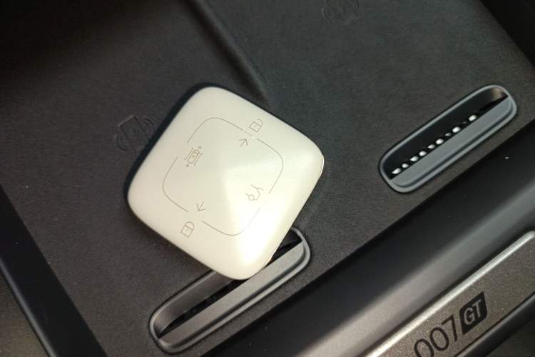 Used Zeekr 007GT 2025 Long-Range All-Wheel-Drive Intelligent Driving Version 100 kWh Interior 1