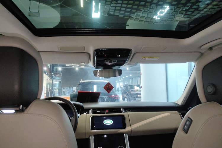 Used Land Rover Range SportNew Energy 2021 P400e SE Headliner