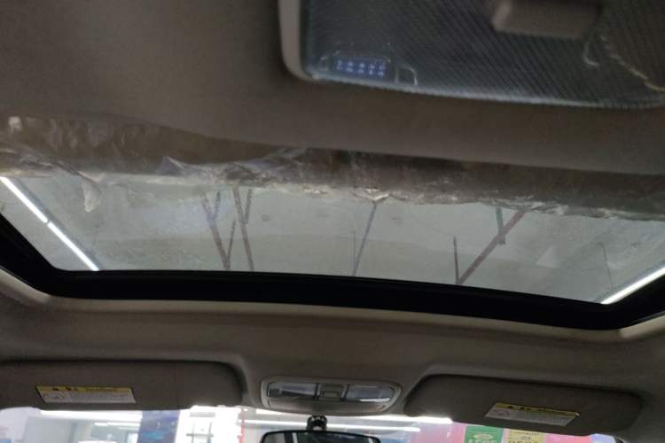 Used CHANGAN CS35 2014 1.6L Manual Luxury Model China IV Standard