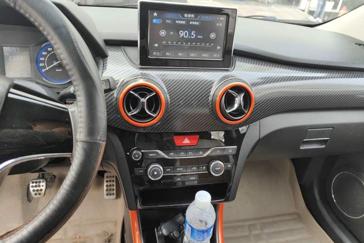 Used BAIC Senova X25 2015 1.5L manual Comfort trim level
