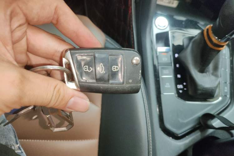 Used Volkswagen Tharu 2019 280TSI Two-Wheel Drive Luxury Version China VI Standard
