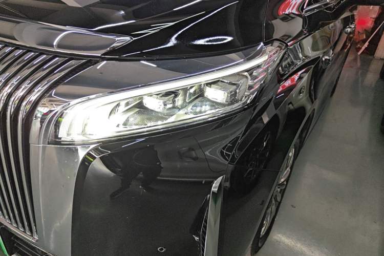 Used Wey Gaoshan 2025 Four-Wheel Drive Alpine 8