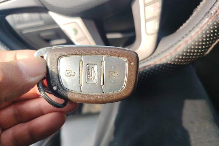 Used Hyundai Mistra 2016 1.8L Automatic Smart GLS
