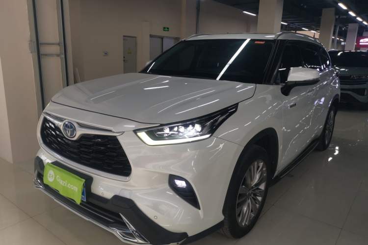 Used Toyota Highlander 2022 Dual-Engine 2.5L Four-Wheel Drive Prestige Version 7 Seats