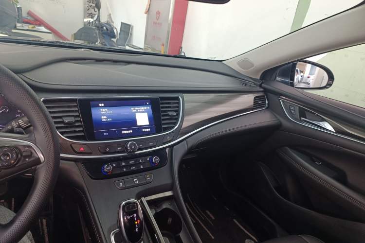 Used Buick LaCrosse 2022 552T Luxury Version