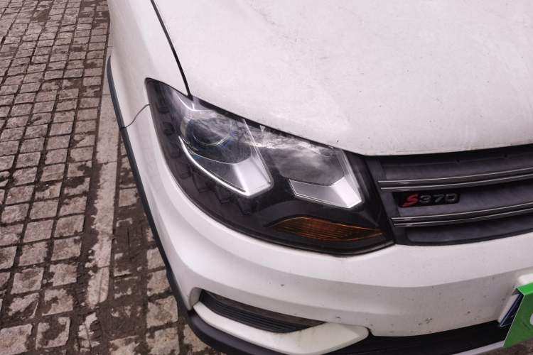 Used Dongfeng Fengon 370 2018 S370 1.5L CVT Luxury 7-Seater