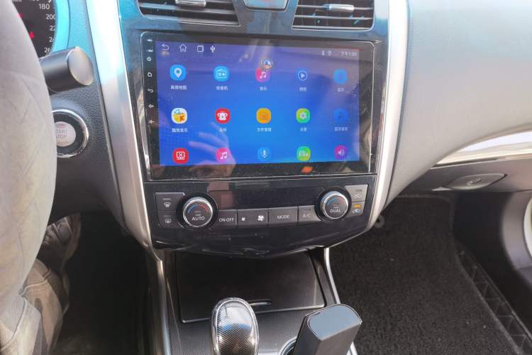 Used Nissan Teana 2013 2.0L XL Comfort Edition Audio And AC Panel