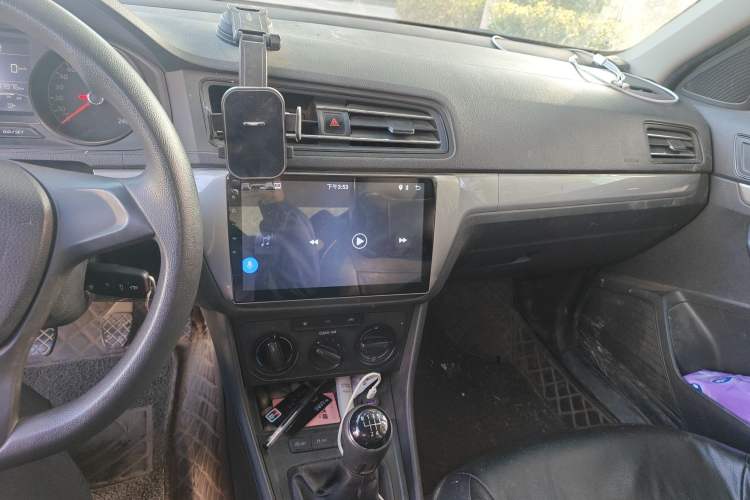 Used Volkswagen Lavida 2019 Lavida Start 1.5L Manual Fashion Edition China VI Standard Audio And AC Panel