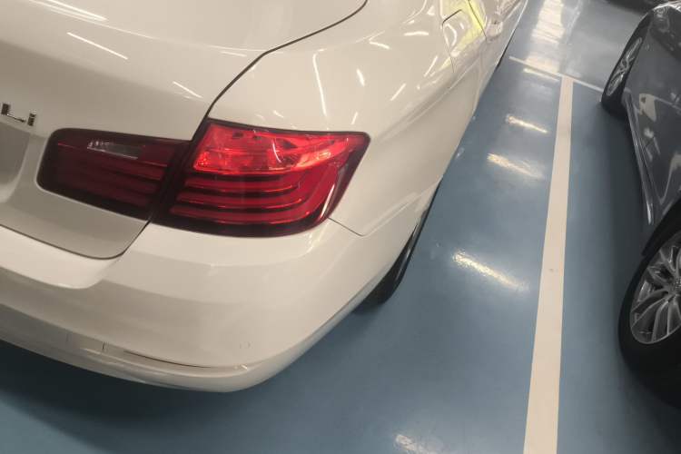 Used BMW 5 Series 2014 520Li Elegant Model
